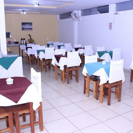 Flip Palace Hotel Buriti Alegre Eksteriør bilde