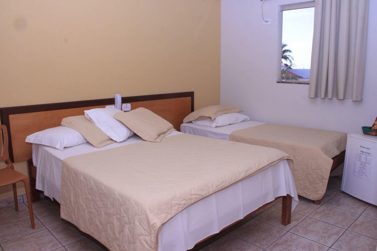 Flip Palace Hotel Buriti Alegre Eksteriør bilde