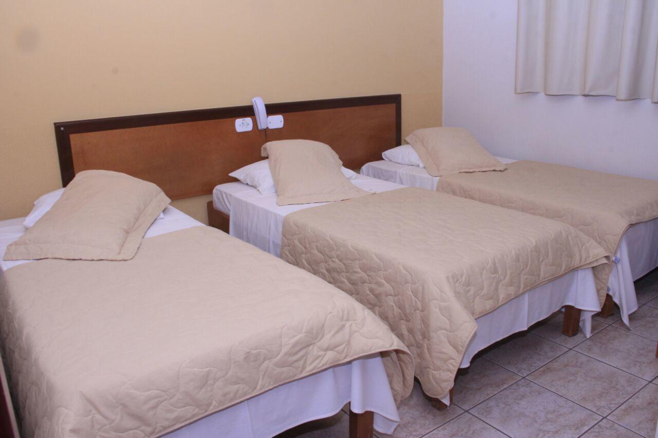 Flip Palace Hotel Buriti Alegre Eksteriør bilde